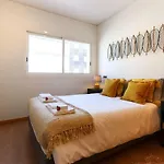 Expo Prestige by Homing
