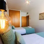 Expo Prestige by Homing